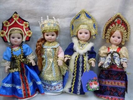 Кукла в русском народном костюме