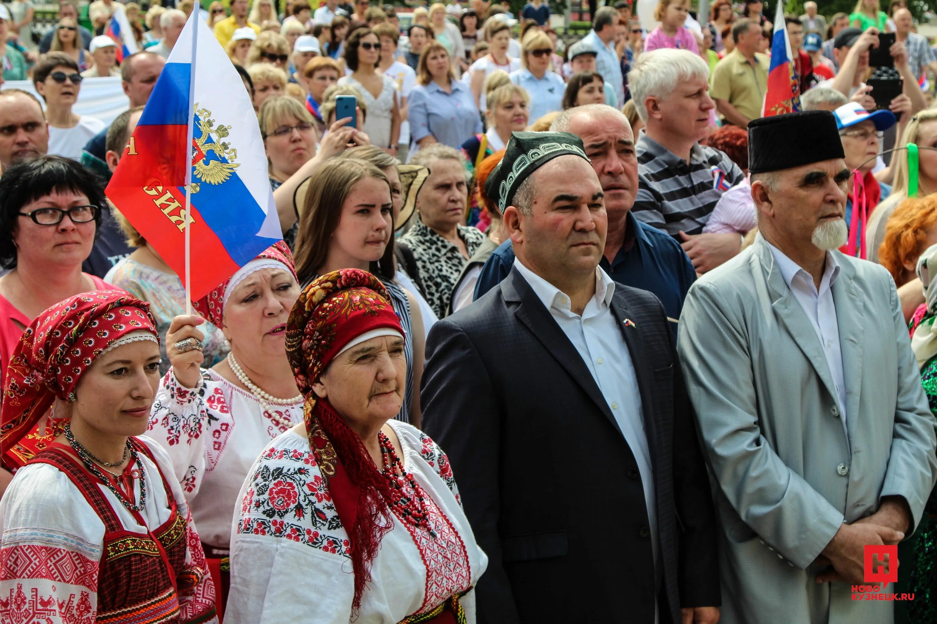 Русская община в уфе. Диаспора народ. Диаспора фото. Диаспоры Новокузнецка. Еврейская диаспора разные культуры.