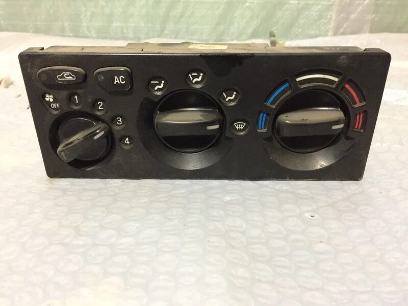 Блок управления печкой дэу нексия. Блок управления печкой нексия. Daewoo 96177812 блок управления печкой. Daewoo 96222508 блок управления печкой. Блок управления отопителем нексия с кондиционером.