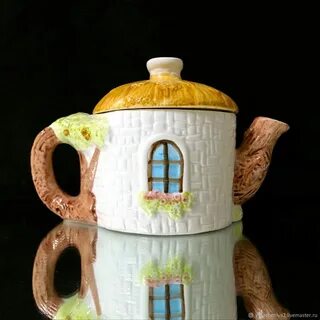 Дом чайник