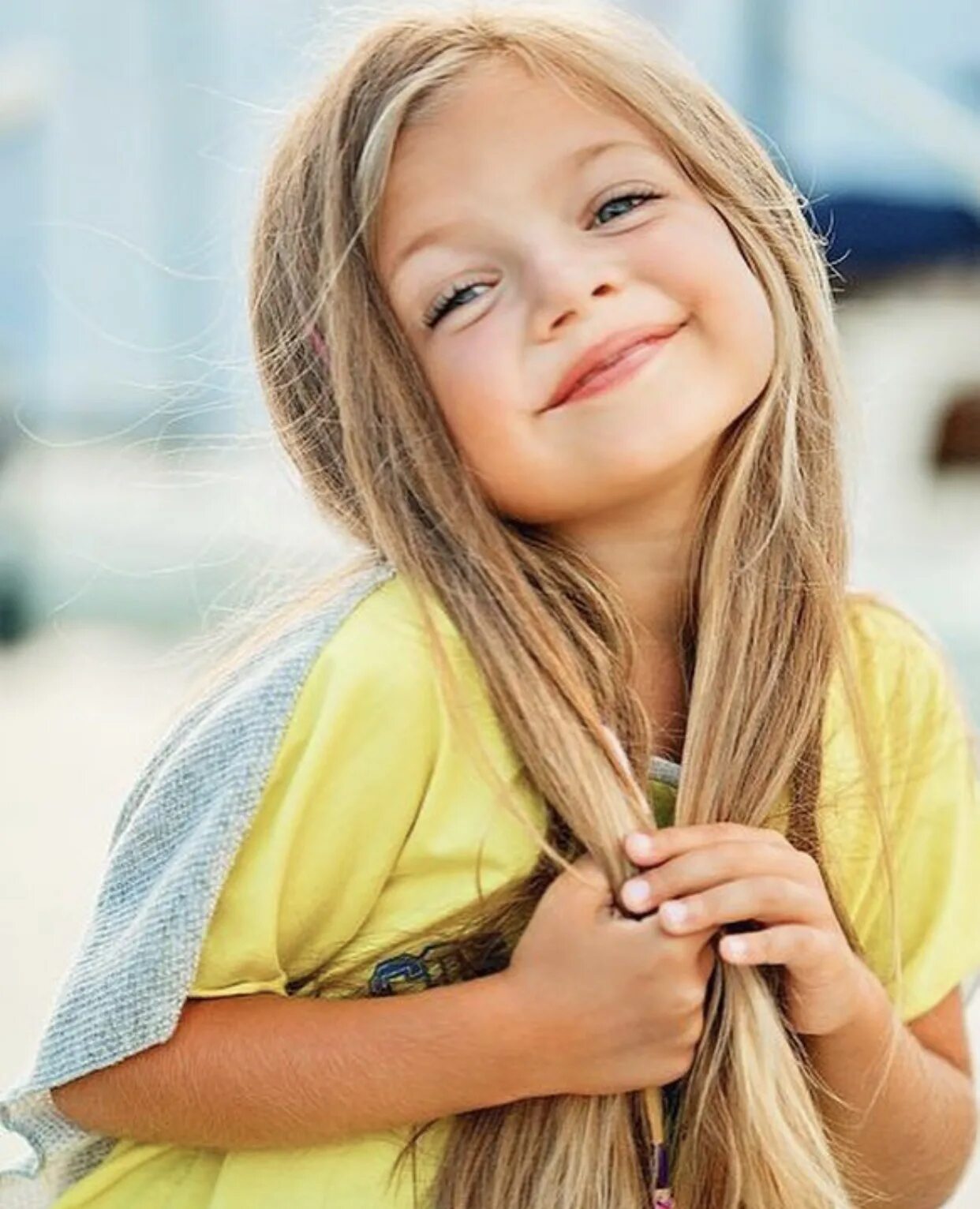 Your sweet little. Your sweet little. Your sweet little. Красивая маленькая девочка улыбается. Your sweet.