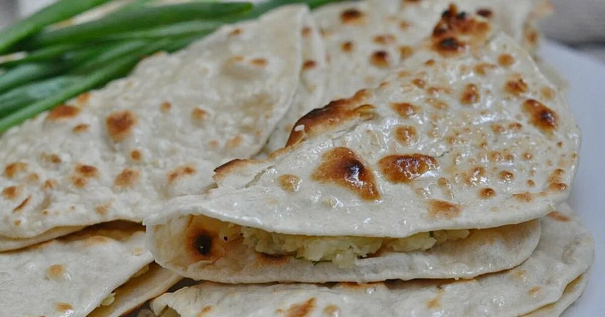 Как сделать кыстыбый. Кыстыбый. готовка кыстыбый. кыстыбый с картофелем. кыстыбый фото.