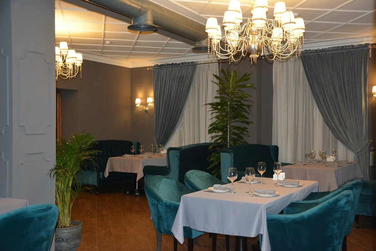 Отель диоскурия абхазия. Гостиница абхазия сухум. Диоскурия 3 абхазия сухум. Диоскурия гостиница 3. Гостиница абхазия сухум.