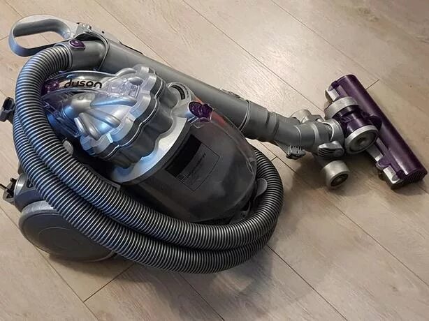 Дайсон 08. Dyson dc08. Dyson DC 8. Dyson пылесос dc08. Dyson dc08 колба.