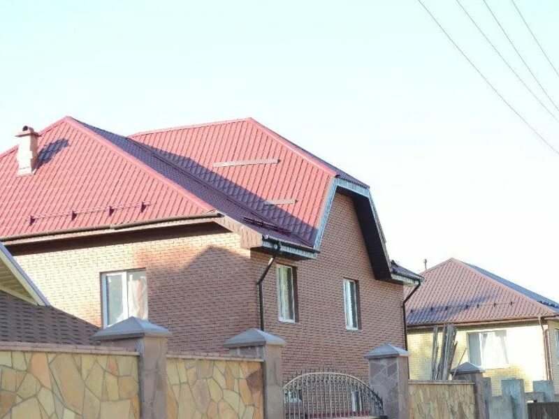 Горный щит екатеринбург. Улица валежная 7. Коттедж цезарь горный щит. Горный щит дома. Екатеринбург альтаир коттедж.