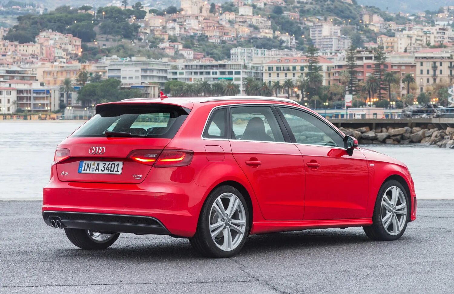 Ауди а3 2013 года. Audi a3 sportback 2013. audi a3 sportback 2012. ауди а3 спортбэк 2013. audi a3 2013 хэтчбек.