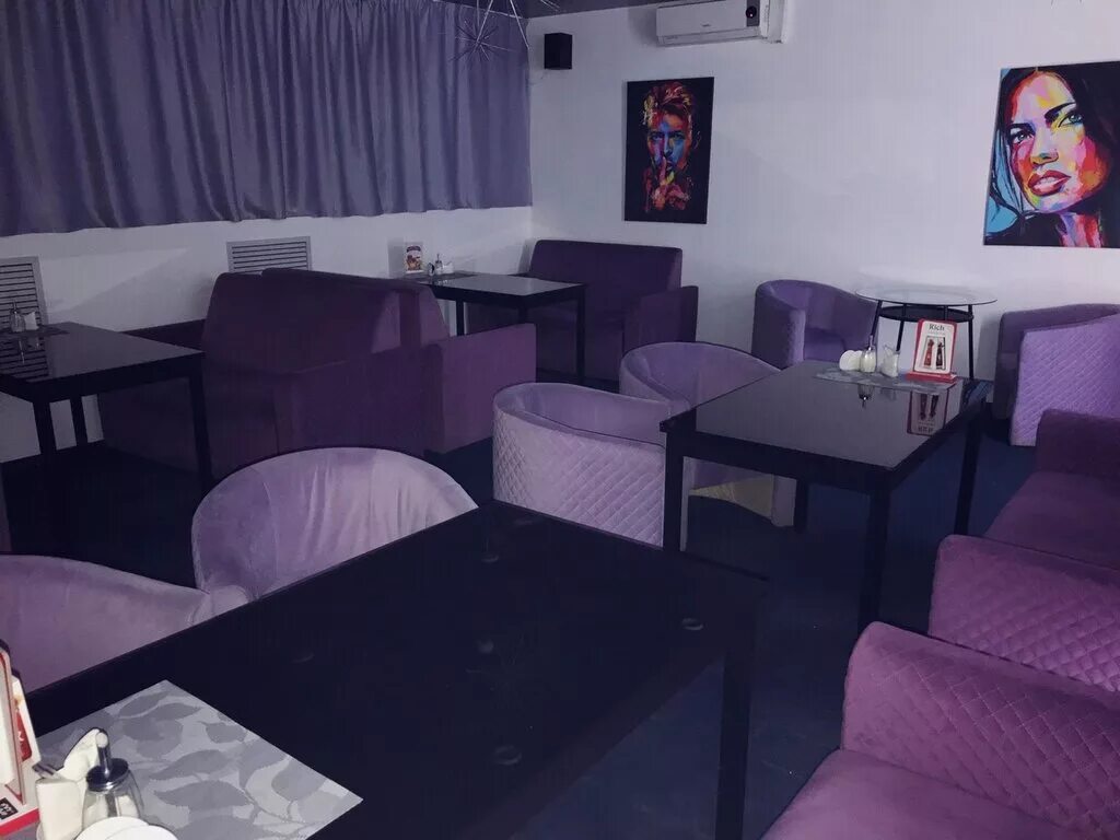 Lounge bar cafe пермь. кафе бар пермь. кофейня лаунж. советская 62 пермь. Cloud пермь кальянная.