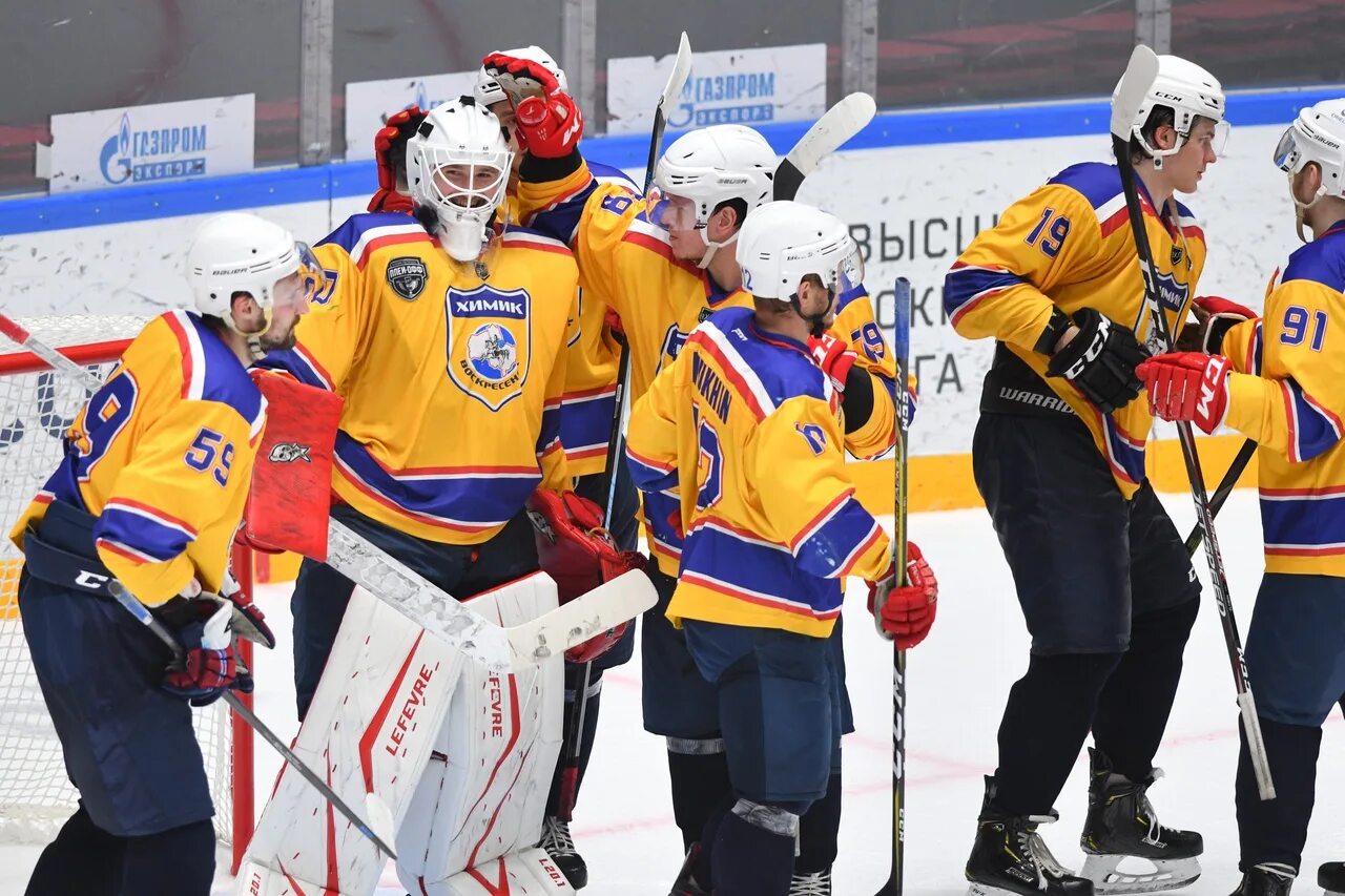 Воскресенск группа. Воскресенск группа. Болельщики. Воскресенск группа. Группа грани.