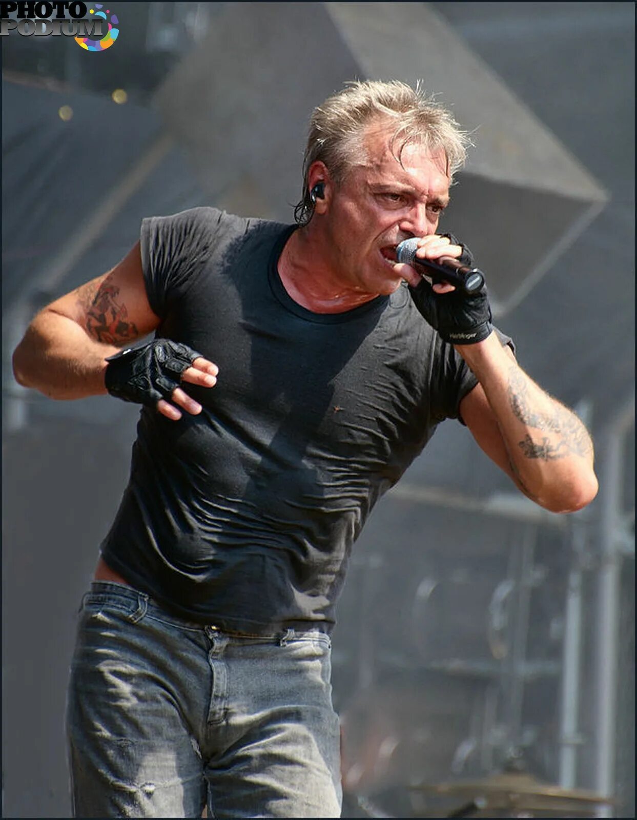 константин кинчев алиса 2022. 11. группа алиса 2021. кинчев фото 2023. кинчев фото 2023.