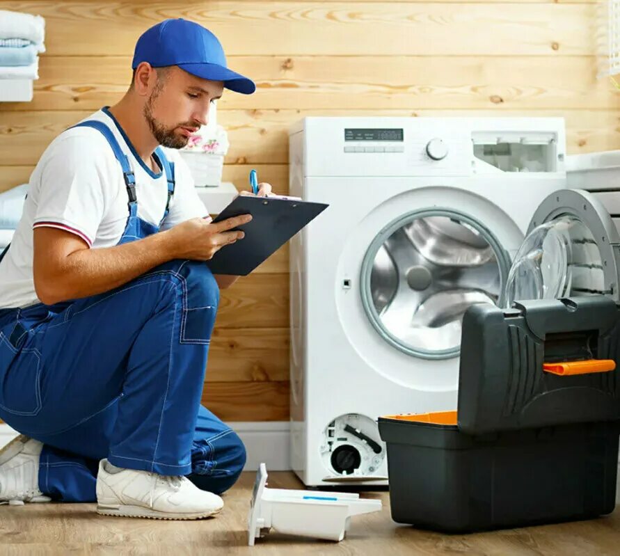 мастер чинить стиральную машину. работа мастер бытовой техники. установщик бытовой техники. мастер по ремонту стиральных машин. работа мастер бытовой техники.