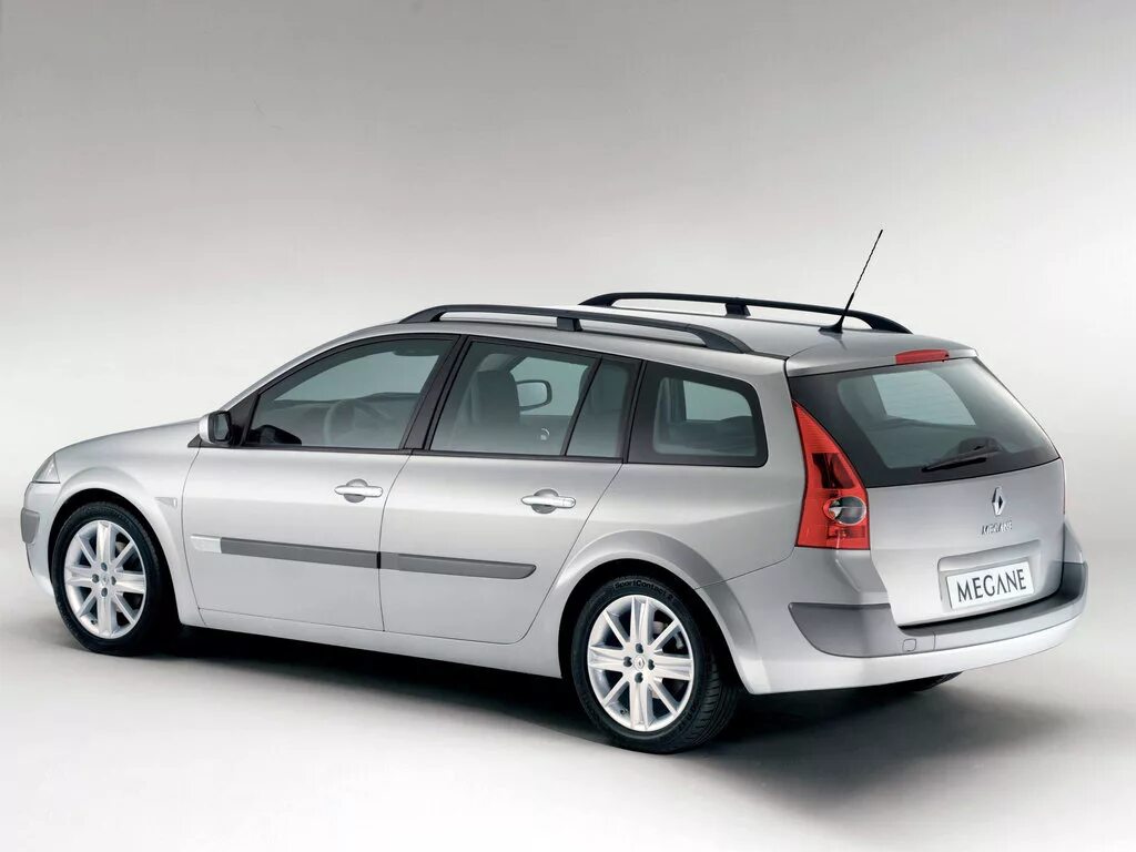 Рено меган универсал фото. Рено меган универсал 2008. Рено меган грандтур 2002. Рено меган 2. Рено меган универсал 2017.