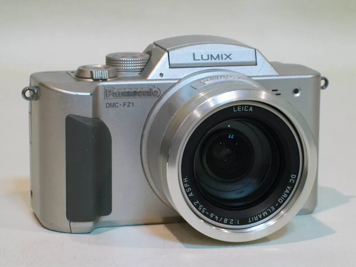 Камеры dmc. DMC-fz1 Lumix. Panasonic DMC-fz1. Panasonic Lumix DMC-fz10. Фотоаппарат Панасоник Люмикс DMC fz20.