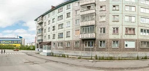 Воркута улица гагарина. Гагарина 5 воркута. Воркута димитрова 5а. Воркута улица гагарина. Сыктывкар город воркута.