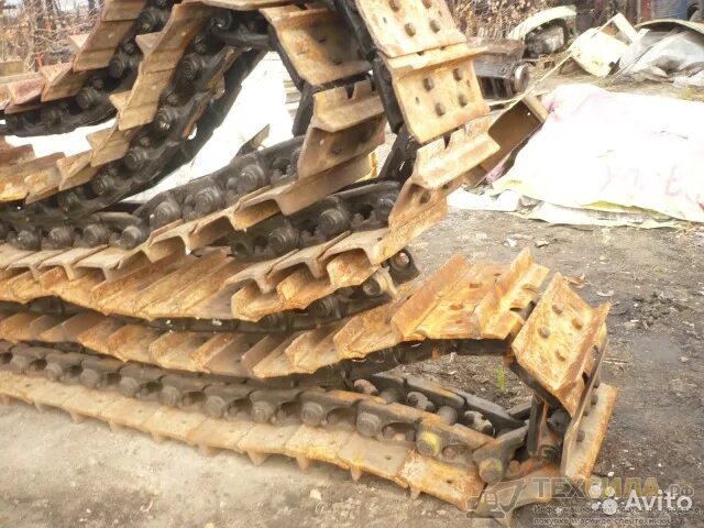 Трак гусеницы т-130. Гусеница трактора т 130. Гусеница тдт-55. Гусянка т100. Трактор сотка т-100.