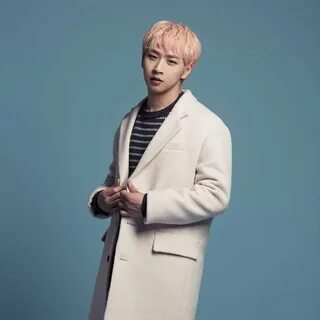 Blanc 7