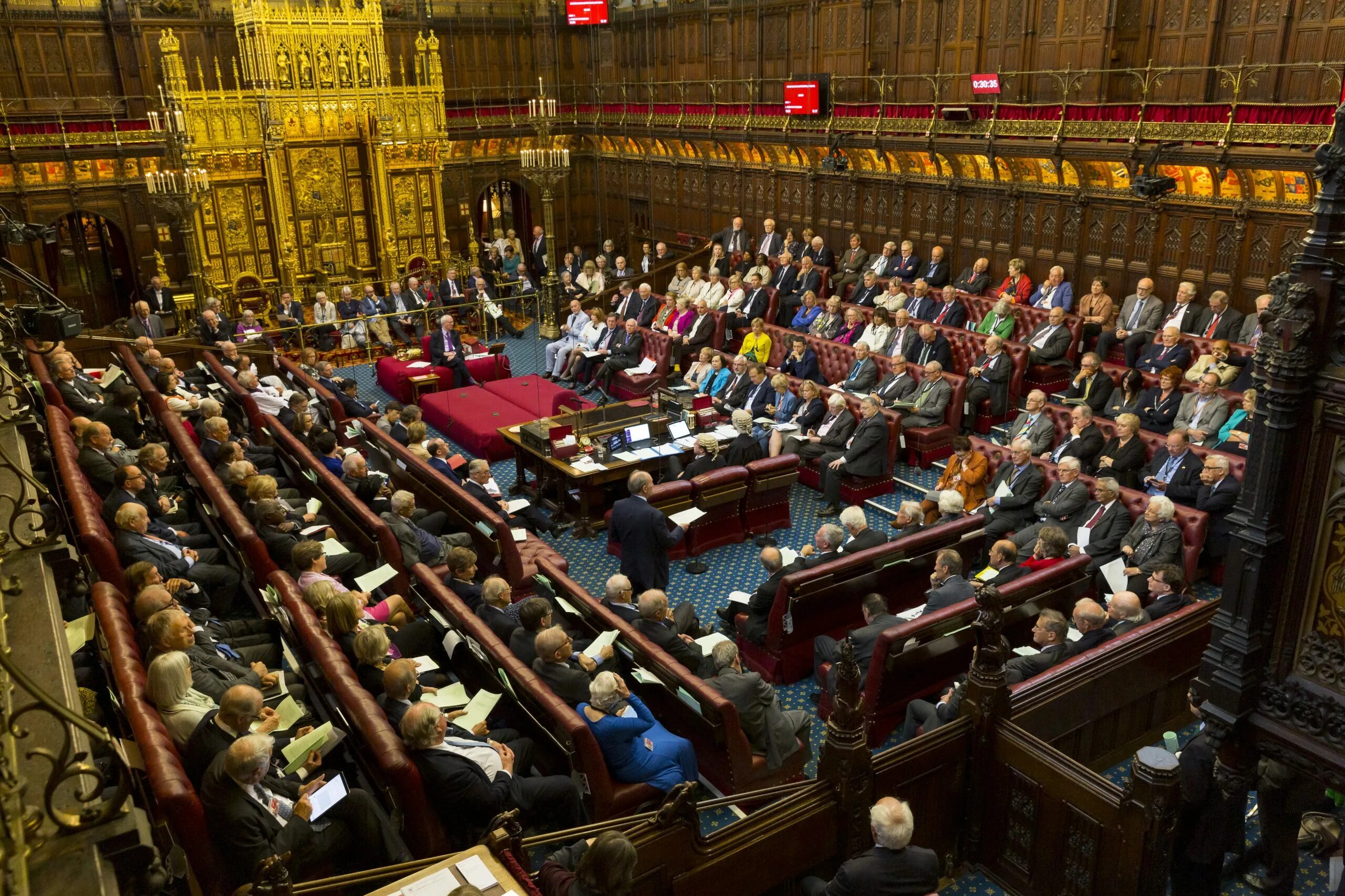Объясните смысл словосочетания палата общин. Парламент Великобритании 1997. The House of Lords Великобритании. House of Lords and House of Commons. Палата общин Великобритании.
