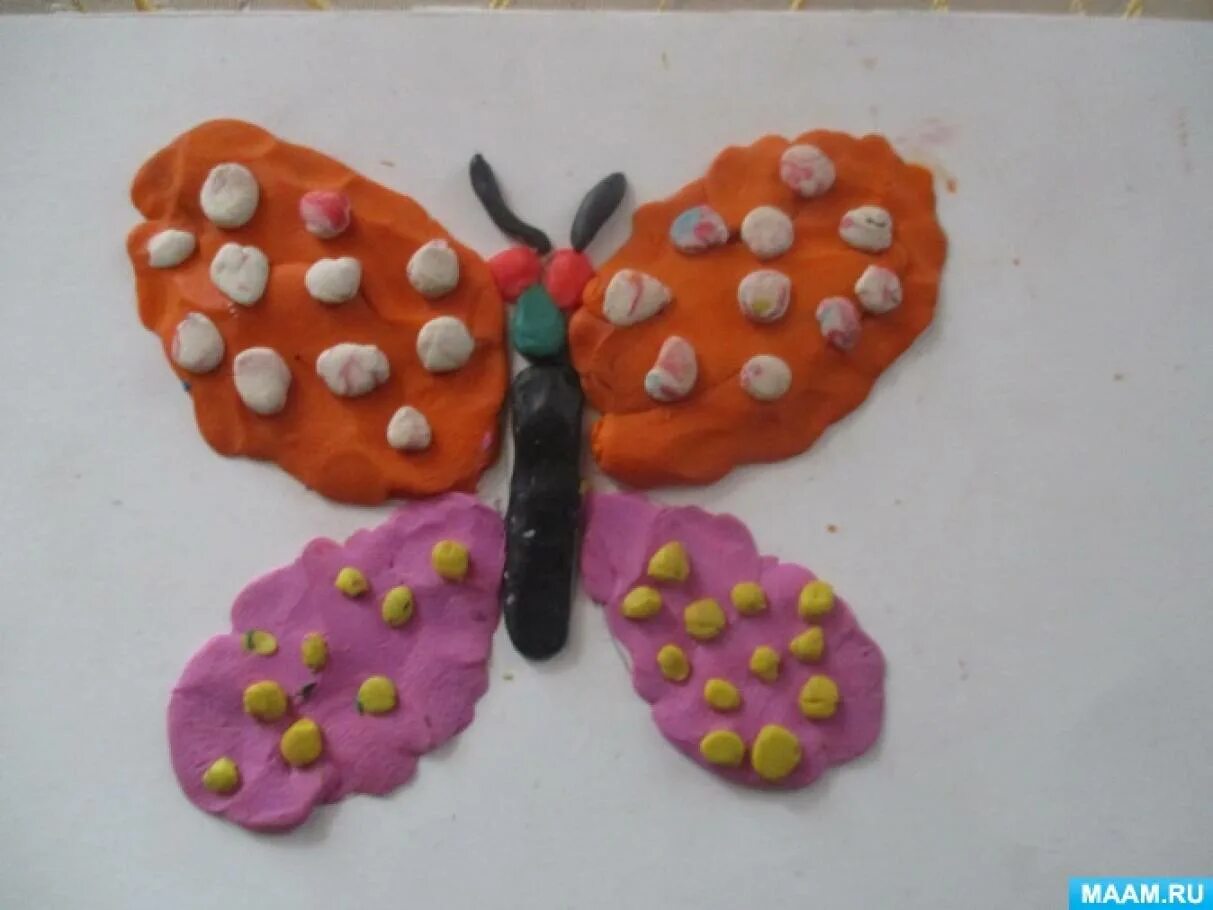 Пластилинография бабочка в средней группе. Лепка в старшей группе. Лепка бабочка в старшей группе. Лепка бабочка в старшей группе пластилинография.