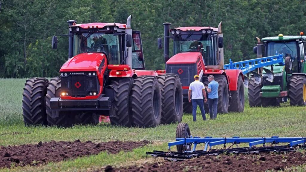 День поля 2022 барнаул. Агрофорум сибирское поле. День сибирского поля 2022. Сибирское поле алтайский край. День поля 2023 барнаул.