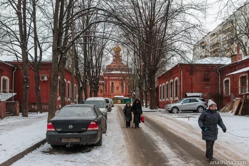 Храм бахрушиных на алексеевской. Московский городской сиротский приют братьев бахрушиных. сиротский приют братьев бахрушиных. сиротский приют бахрушиных в сокольниках. приют братьев бахрушиных в рижском переулке.
