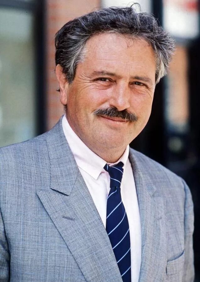 актер ланов