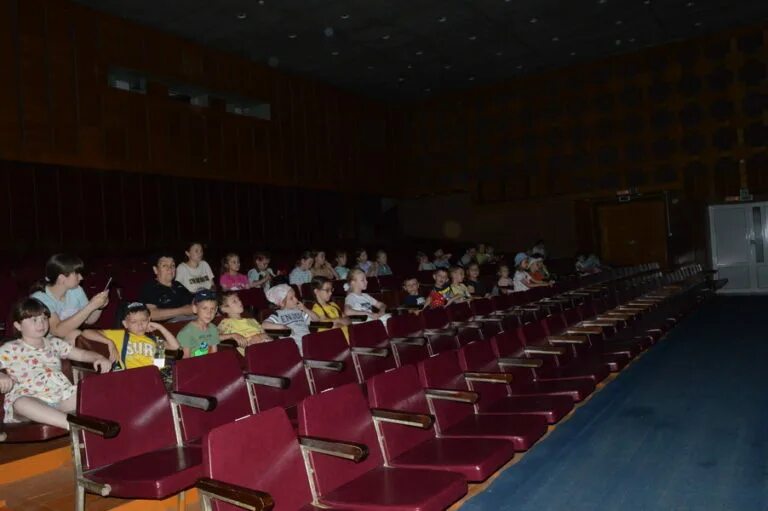 мук центр культуры досуга и кино. центр культуры бмр балашов. центр культуры бмр. мук центр культуры. мук центр культуры.