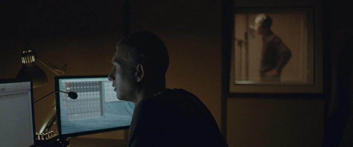 Триггер 2025 г. Павел ганин триггер. триггер фильм 2019. triggers фильм 2014. триггер фильм 2025 сша фильм.