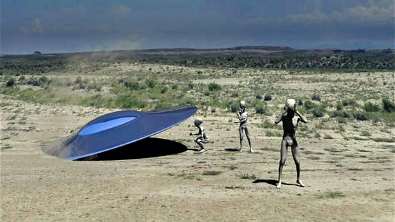 На какой планете самые сильные ветра. Приземление летающей тарелки. Инопланетяне приземлились. Летающая тарелка в пустыне.