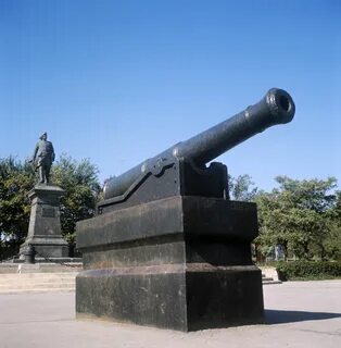 Пушки памятник