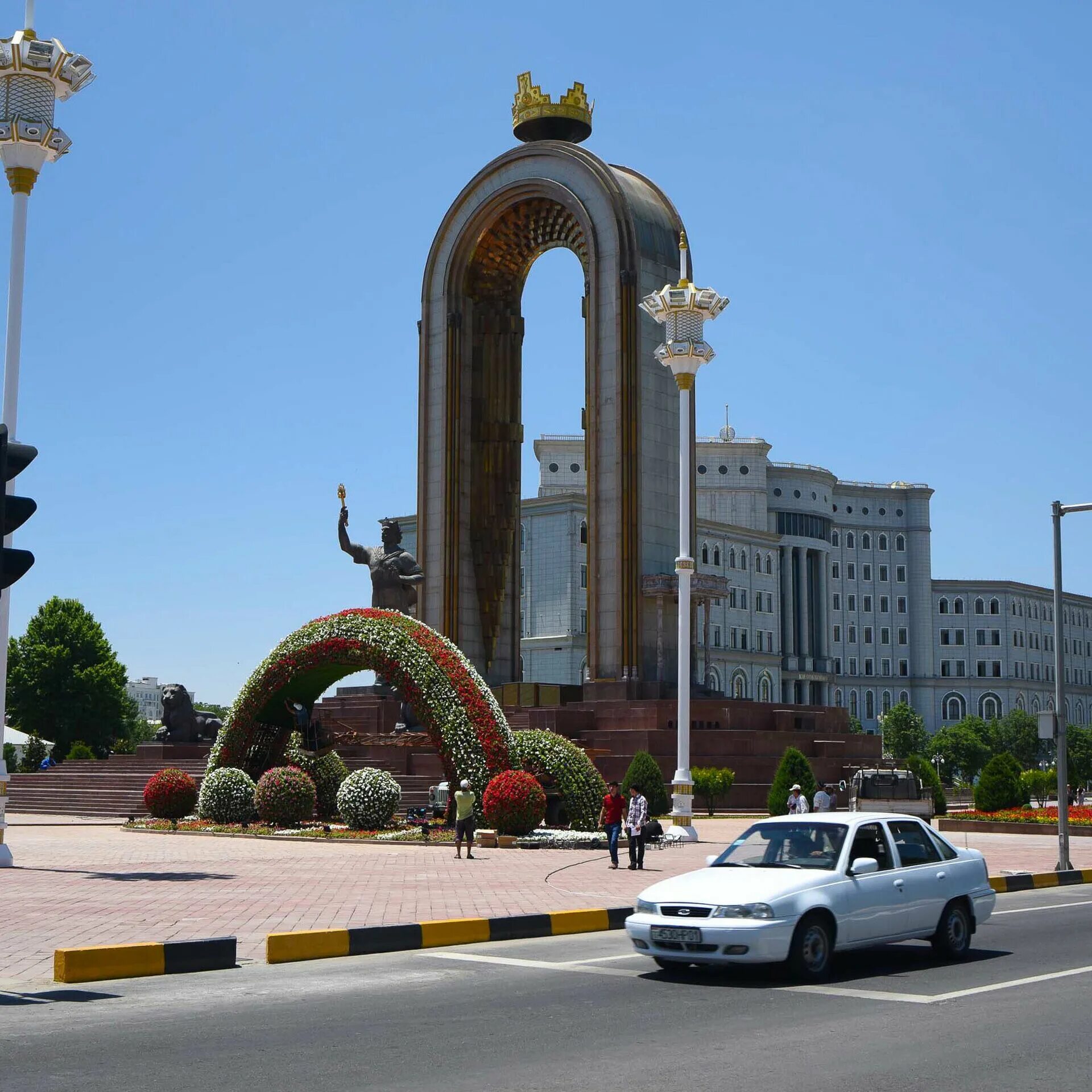 Душанбе прямой. Город душанбе. душанбе центр города. территория города душанбе. площадь независимости душанбе.