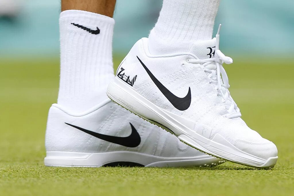 Роджер Федерер найк. Nike Roger Federer кроссовки. Nike Tennis Shoes. Найк Уимблдон. Найк теннис