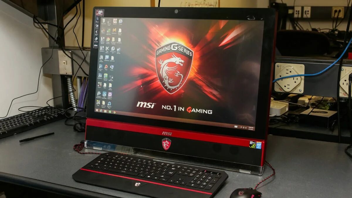 Моноблок msi i7. Моноблок МСИ игровой. MSI ag270 2qc. Игровой компьютер MSI 2023. MSI моноблок геймерский.