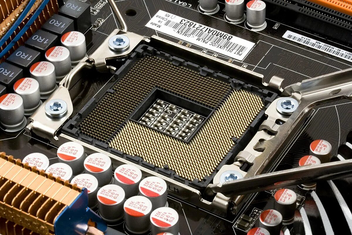 Открытые сокеты. Сокет LGA 2011. Socket 2011 v3 сокет. Сокет процессора LGA 2011-3. Сокет LGA 2011 материнская плата.