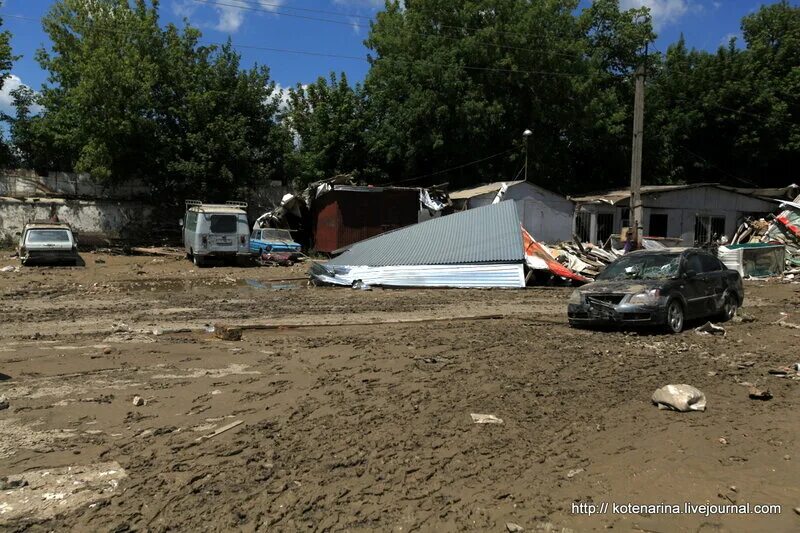 Трасса крымск славянск на кубани. Трасса крымск славянск на кубани. Авария в славянске на кубани. Дорога через крымск на краснодар. Трасса краснодар крымск.
