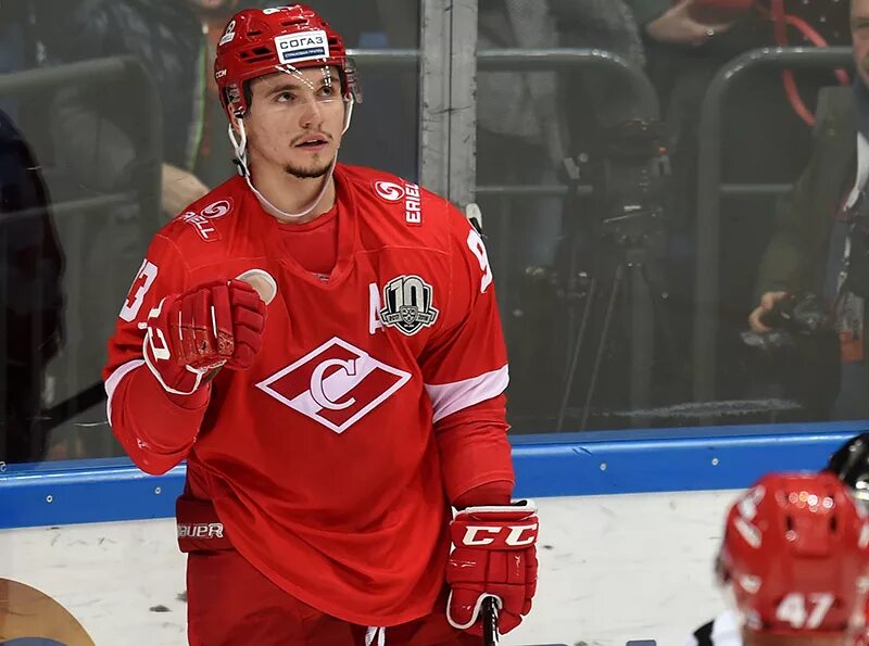 хохлачев хоккеист