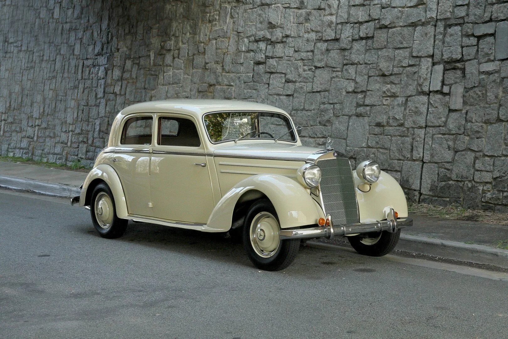 Mercedes benz 170s. Mercedes Benz 170. Mercedes-Benz 170v 1949. Mercedes-Benz w136.