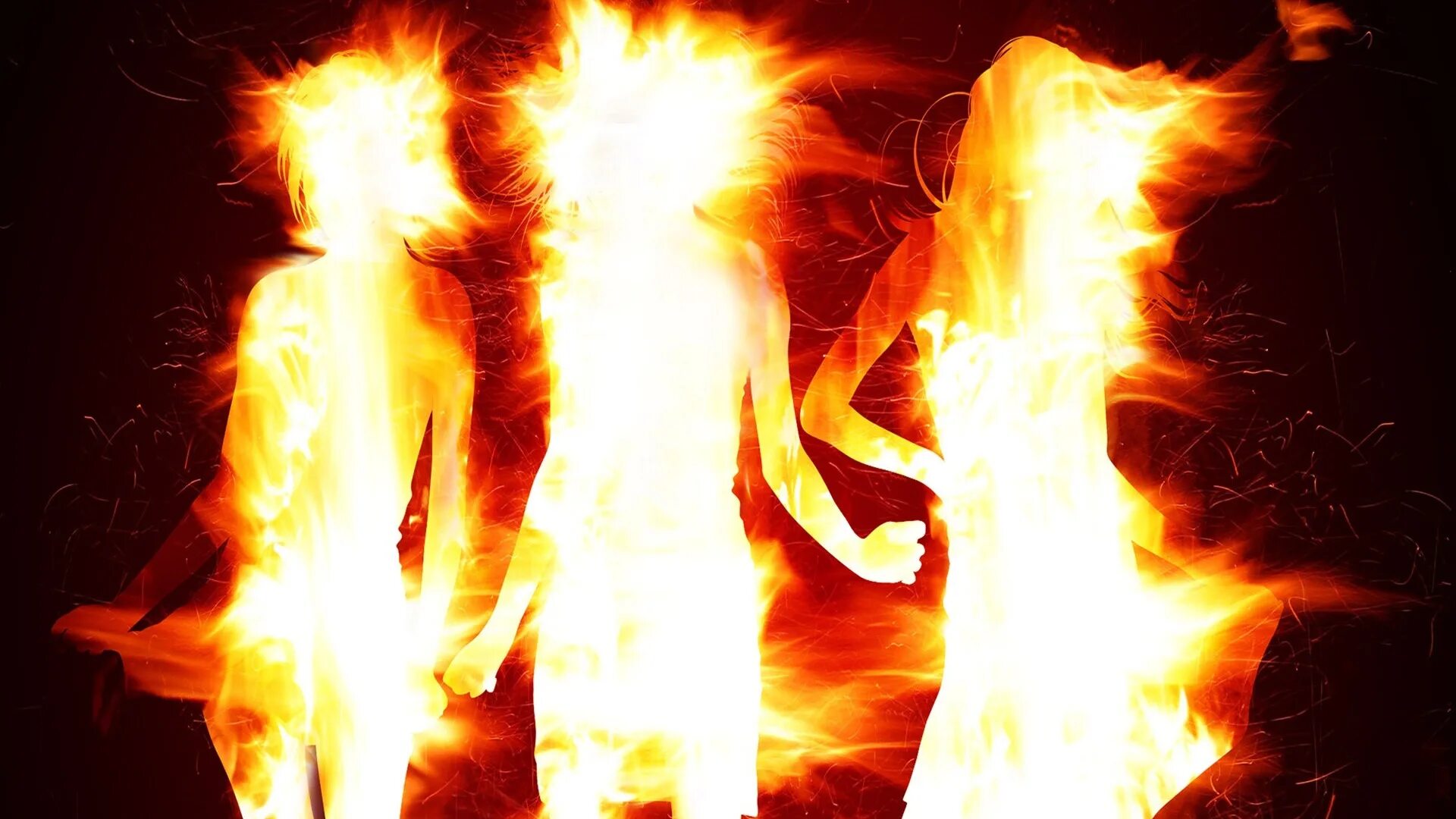 Девушка из пламени. Человек огонь. Огонь pixabay. Человек на фоне пожара. Фигуры из огня.