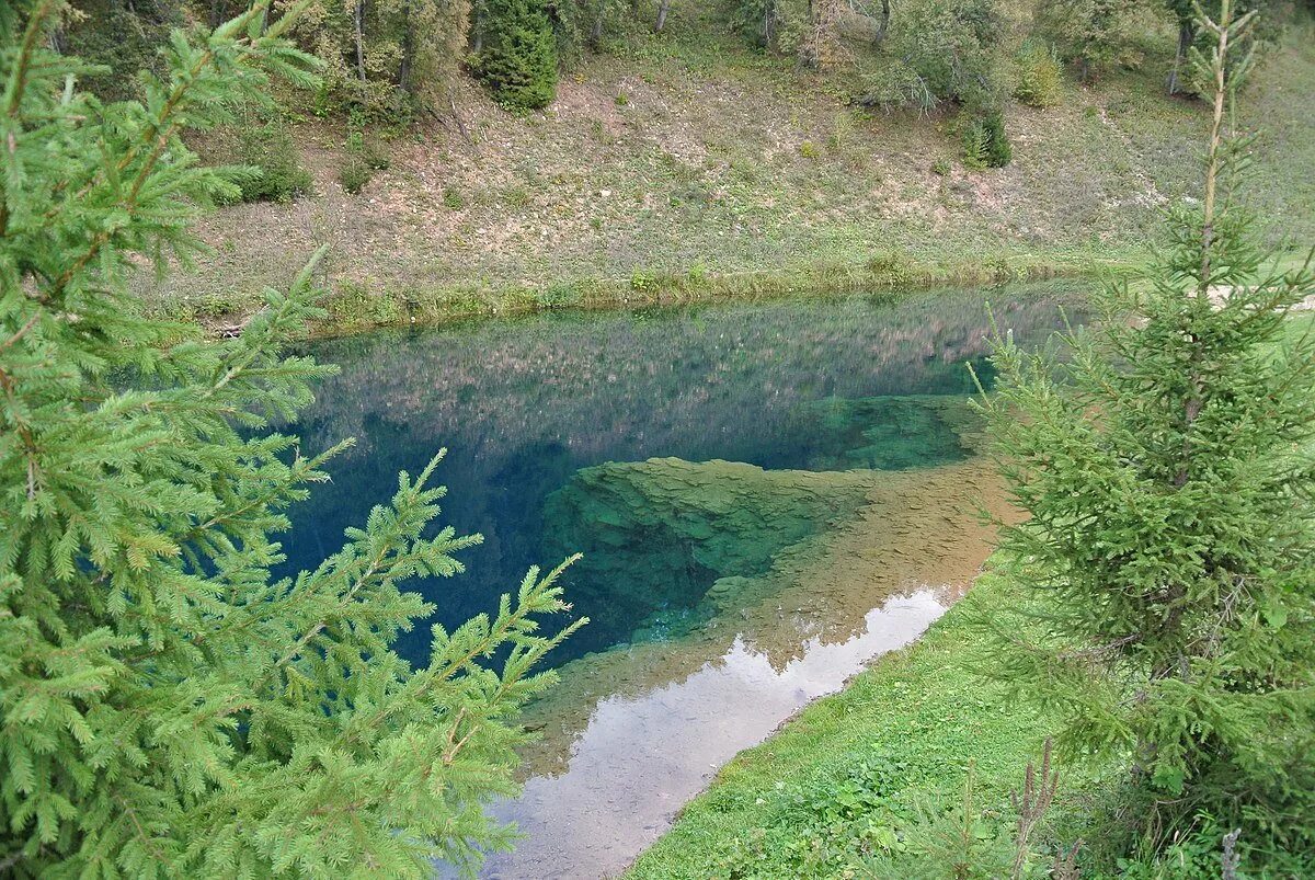 Родник в озерах. Озеро родник сарва нуримановский район. Озеро сарва нуримановский. Озеро родник сарва башкортостан. Озеро сарва нуримановский район.