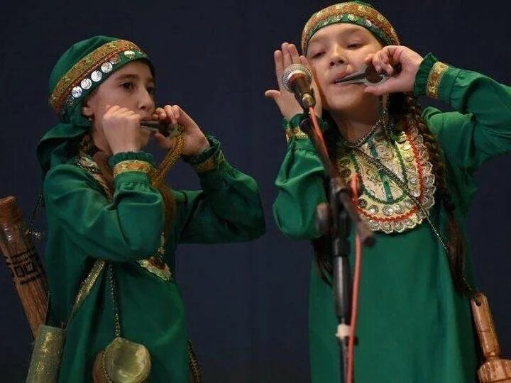 Курай башкирского народа. Музыка детский башкирский. Народное творчество башкирского народа. Курай национальный инструмент башкиров. Башкирский ансамбль мирас.