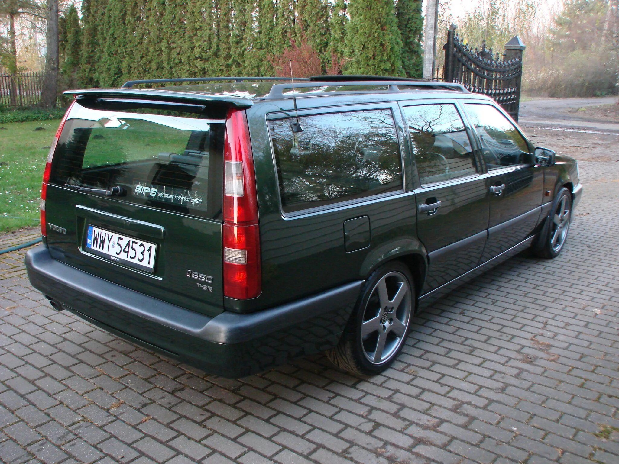 Купить б у универсал на авито. Volvo 850r Wagon. Volvo 850 r универсал. Volvo 850 t5r универсал. Volvo 850 t5 Wagon.