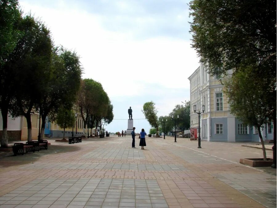 Оренбург советская купить. Оренбург пешеходная улица. Город Оренбург улица Советская. Оренбург улица Советская улица. Советская площадь Оренбург.