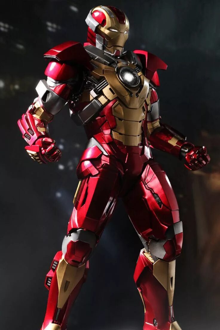 Mark 17. Железный человек 3 хот Тойс. Хоттой Железный человек. Hot Toys Mark 17.