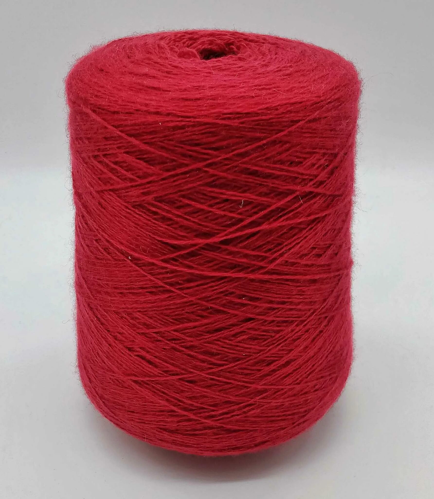 Пряжа интернет бобинную. Prestige бобинная пряжа. coarsehair 1200 м. пряжа coarsehair loro piana купить. бобинная шерстяная однотонная пряжа.