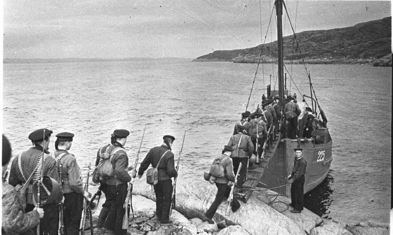 Кронштадтская школа юнг 1912 1914. Самойлович исследователь арктики. Матросы 19 века сша. Мурманск 19 век порт. Форма матросов 19 века.
