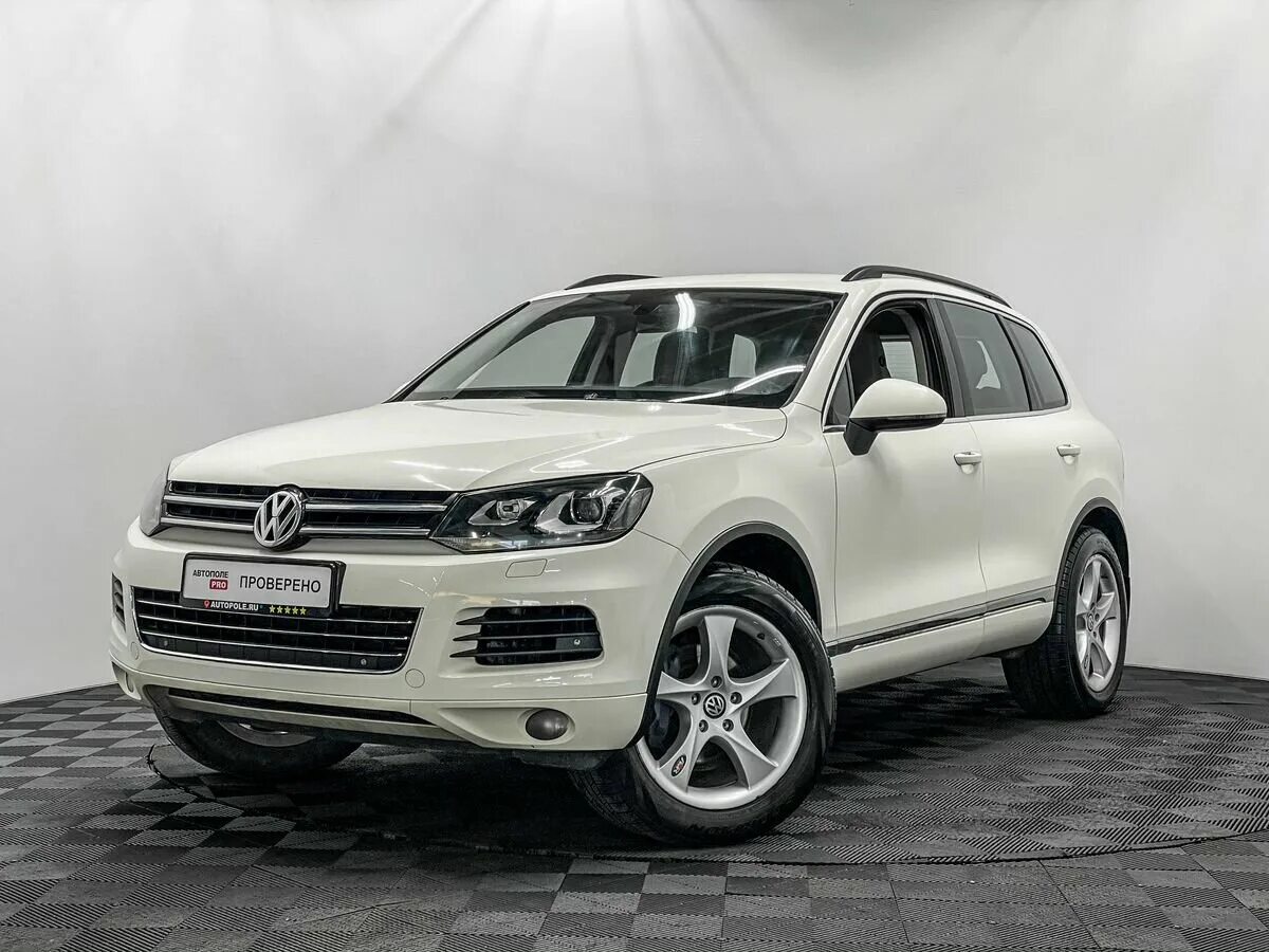 Volkswagen touareg 2010 — 2014 ii белый. Фольксваген туарег сал. Фольксваген туарег 2023 салон. Фольксваген туарег 2019 новый. Volkswagen touareg 2010 — 2014 ii белый.