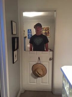 Slamming door