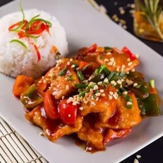 Рис с кисло сладким соусом и овощами