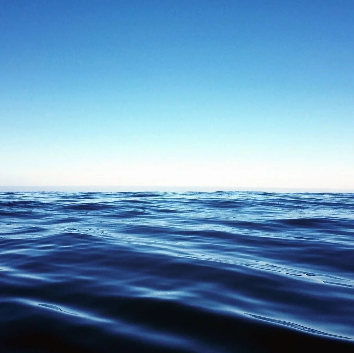 Песня море море море синий океан. Вода горизонт. океан горизонт. спокойная вода. вода океан горизонт.