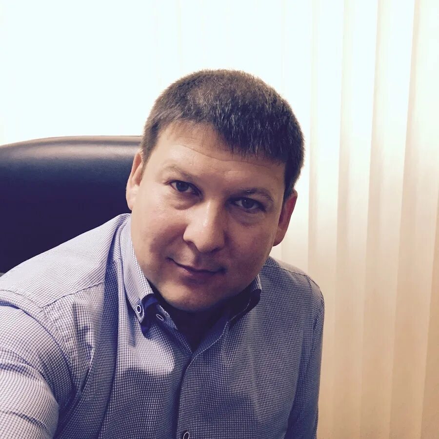 Юристы ноябрьск. Юристы ноябрьск. Уралсвязьснаб логотип. Адвокаты ноябрьска. Байрамов фаиг адвокат ноябрьск.
