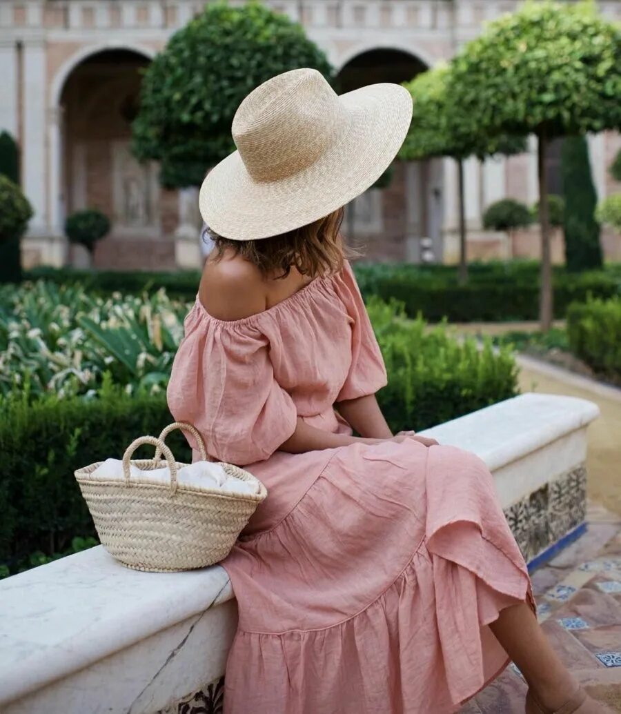 Элегантная девушка. Красивые элегантные дамы. Элегантный стиль. Элегантная утонченная. Платье в итальянском стиле.