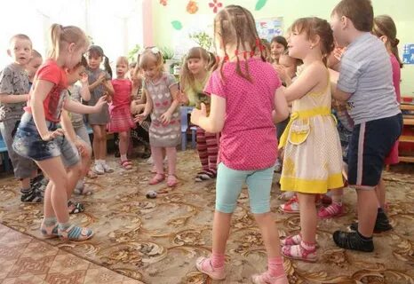 Видео в деи